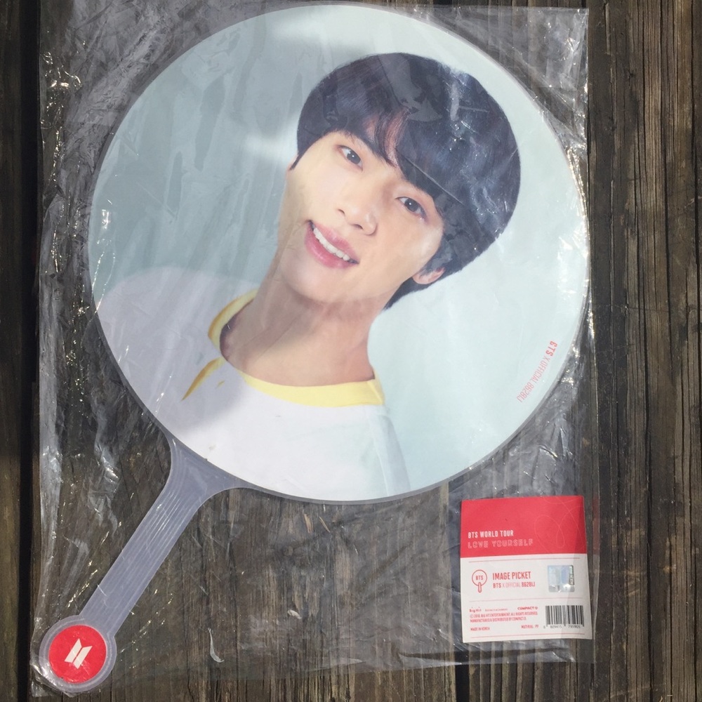 OFFICIAL BTS LOVE YOURSELF TOUR IMAGE PICKET (JIN)